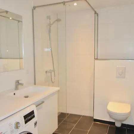 Great 1-bed Wbalcony By Harbour